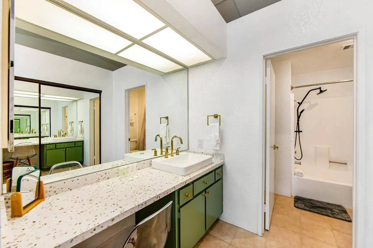 Апартаменты La Casita Mesquite Permit #47166 Палм-Спрингс